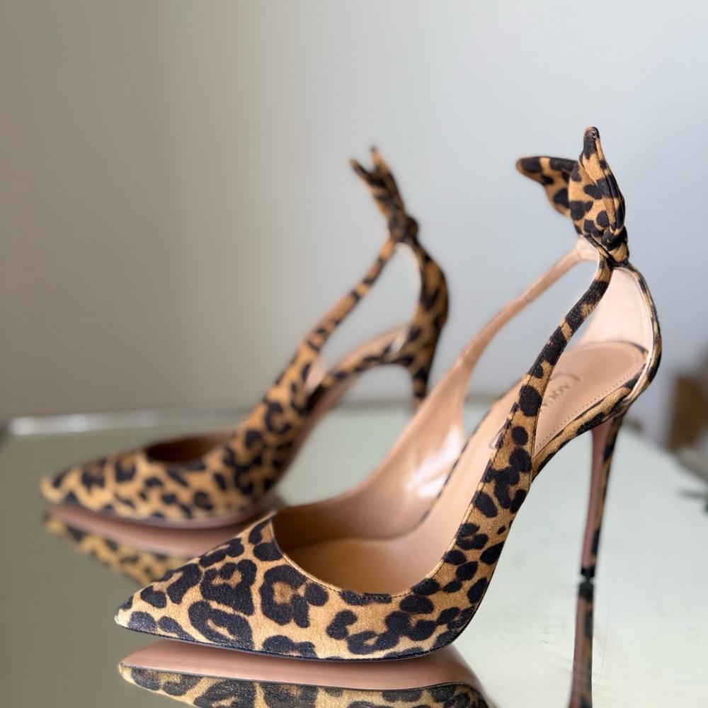 New Aquazzura Deneuve Cutout Leopard-Print Suede Pumps 36.5